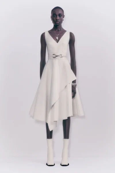 Look 11